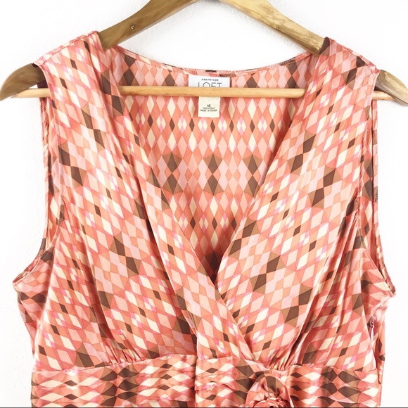 Ann Taylor LOFT Silk Top Size 16 Pink Brown Geometric Sleeveless Blouse - Picture 3 of 9